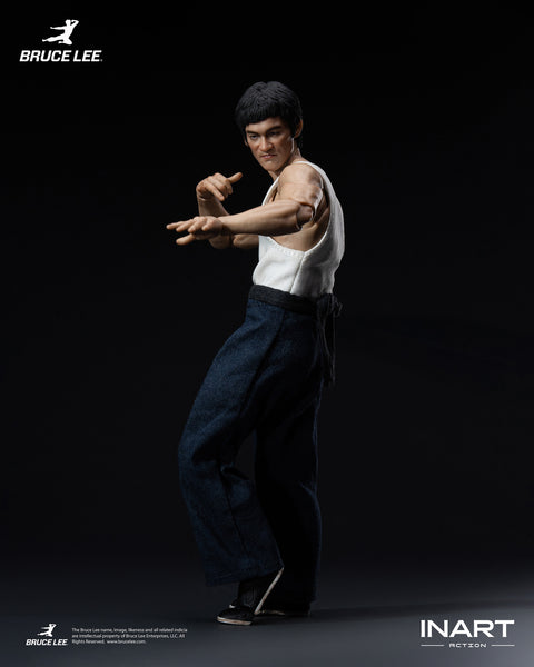PRE-ORDER "Enter The Dragon" Bruce Lee (Kung fu suit) 1/12