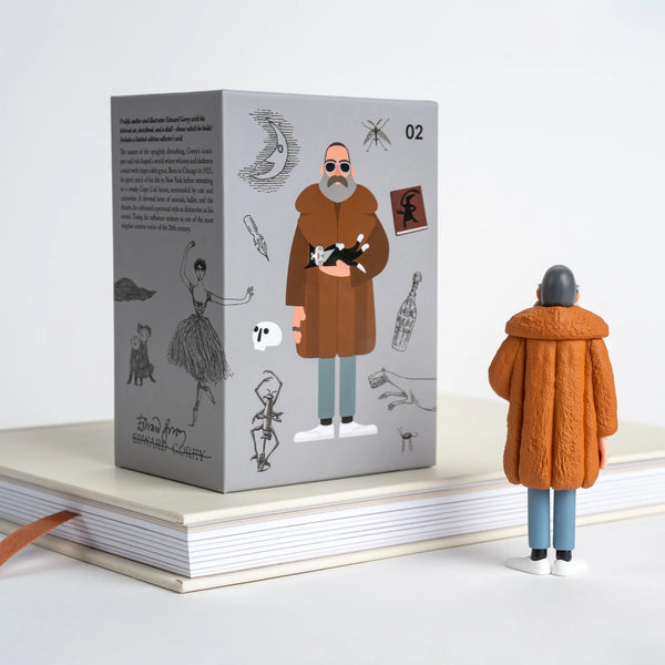 "PRE-ORDER" Edward Gorey - Figure "LIMITED EDITION"
